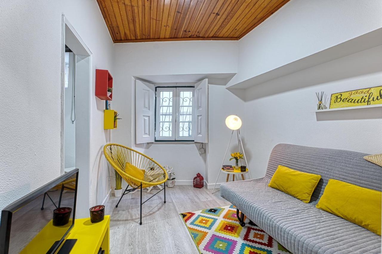 Alfama Rose Apartment Lisbona Esterno foto