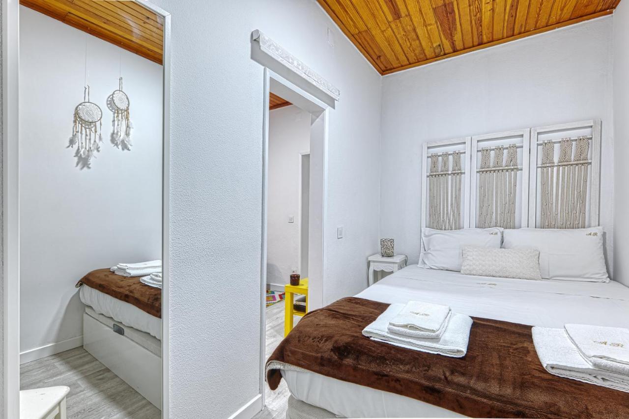 Alfama Rose Apartment Lisbona Esterno foto